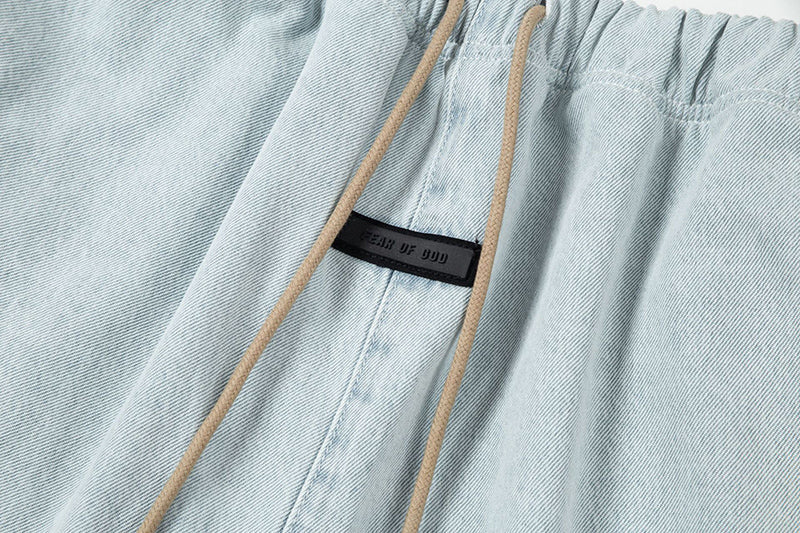 Fear of God Essentials Relaxed Short – Light Blue