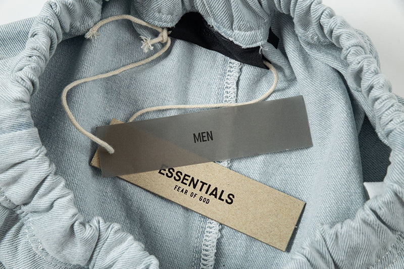 Fear of God Essentials Relaxed Short – Light Blue