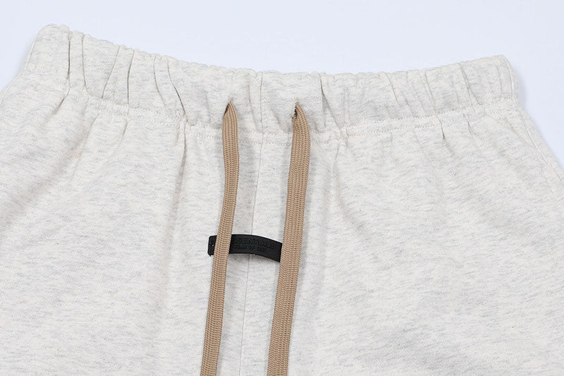 Fear of God Essentials Shorts – Black / Grey
