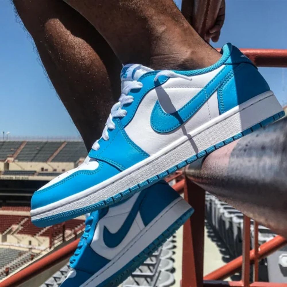 Air Jordan 1 Low OG White University Blue